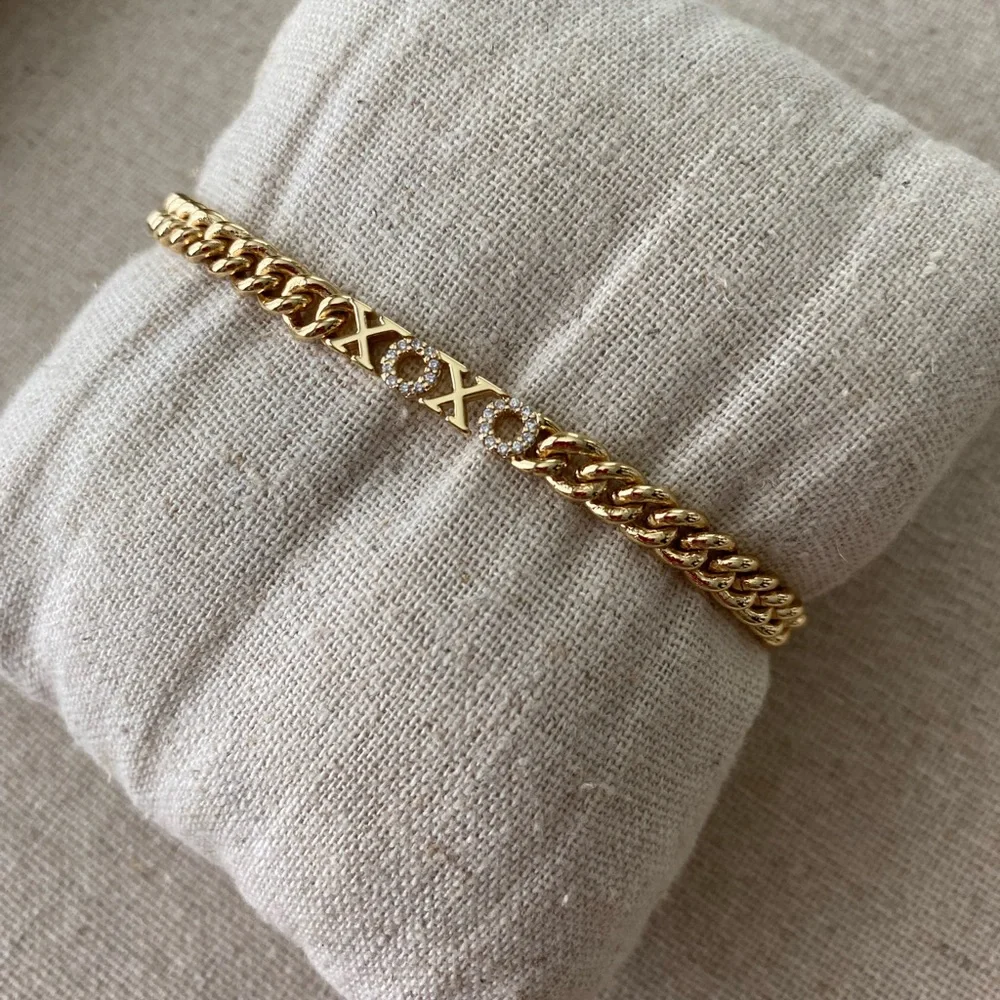 Stella & Dot XOXO Bracelet - Picture 3 of 6